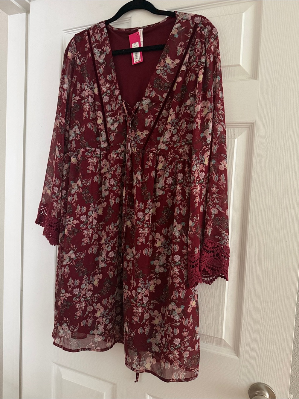 Xhilaration Burgundy Floral Lace-Trim Kimono dress